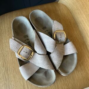 Birkenstock Siena Big Buckle Sandals in Metallica Rose